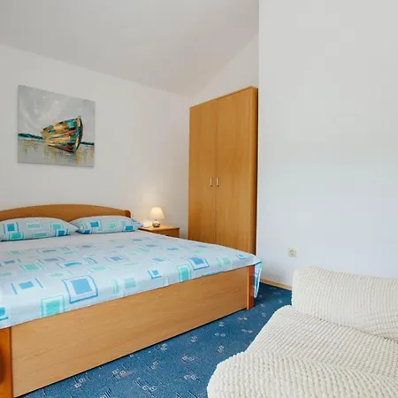 Mastrinka 11283a Daire Trogir