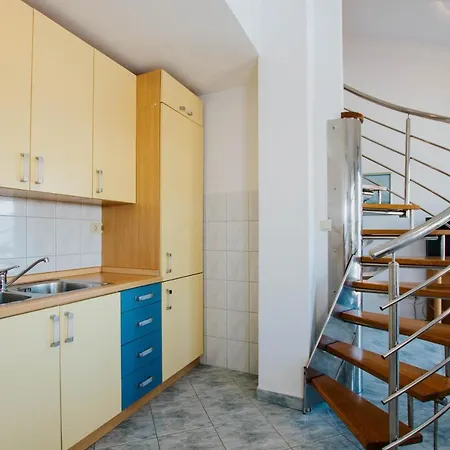 Mastrinka 11283a Апартаменты