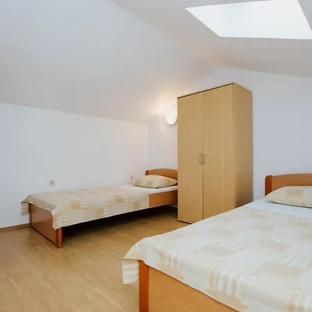 Апартаменты Mastrinka 11283a Трогир