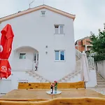 Apartment Mastrinka 11283a Trogir